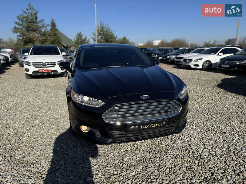 Седан Ford Fusion 2015 в Ивано-Франковске