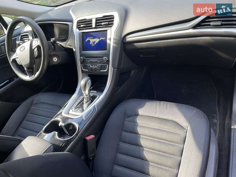 Седан Ford Fusion 2014 в Одессе