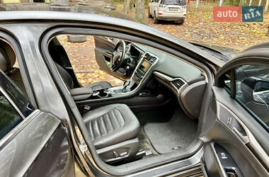 Седан Ford Fusion 2015 в  фото 11 Седан Ford Fusion 2015 в