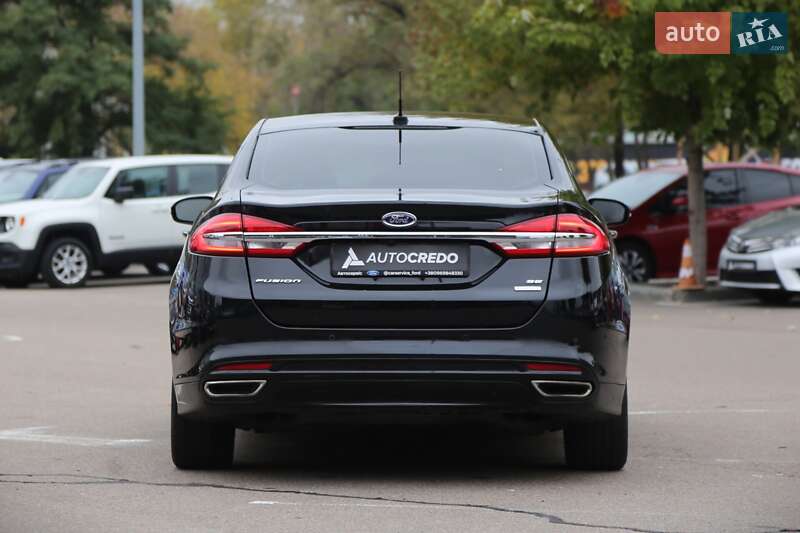 Седан Ford Fusion 2016 в Киеве