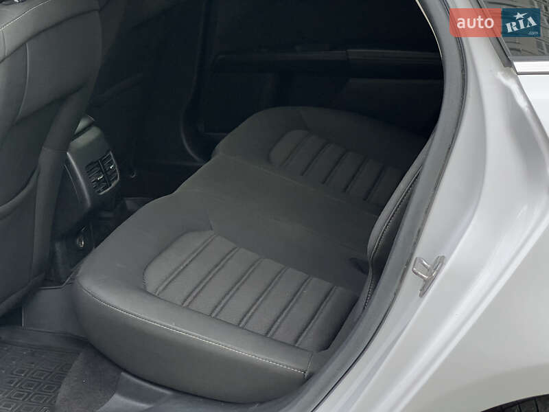 Седан Ford Fusion 2019 в Киеве