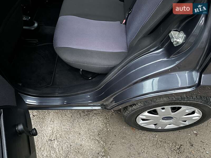Хетчбек Ford Fusion 2008 в Вінниці
