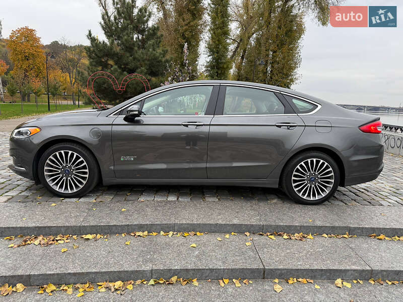 Седан Ford Fusion 2018 в Киеве