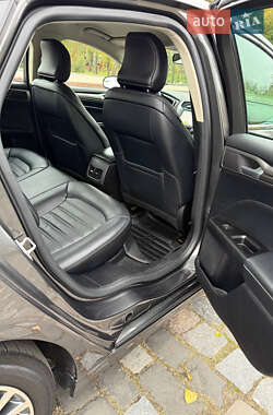 Седан Ford Fusion 2018 в  фото 14 Седан Ford Fusion 2018 в