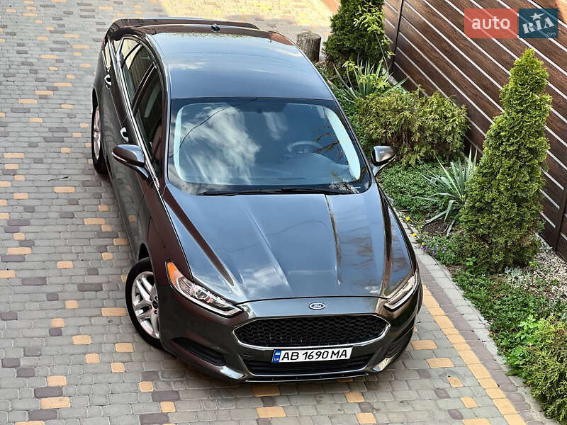 Седан Ford Fusion 2015 в Виннице