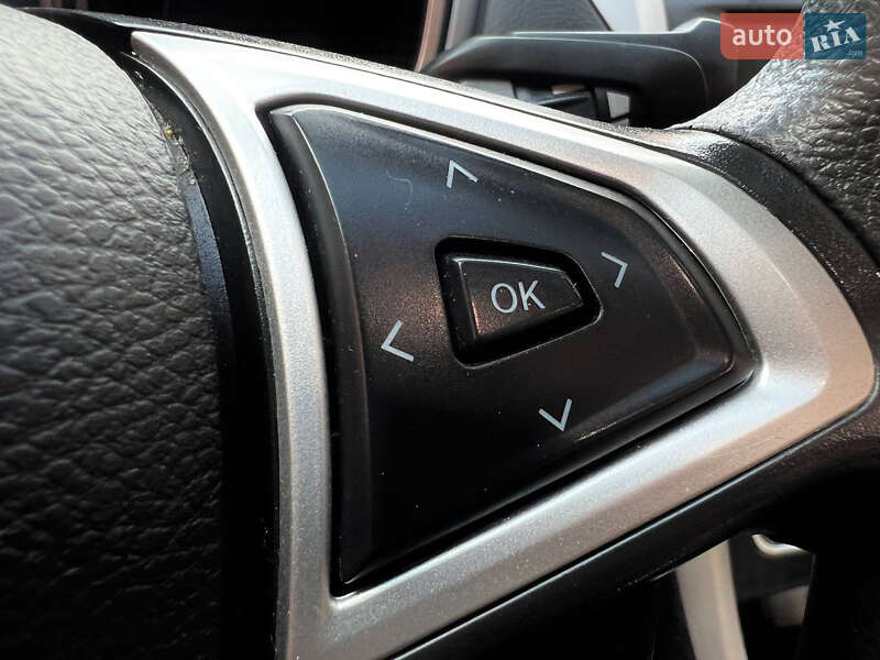 Седан Ford Fusion 2015 в Виннице