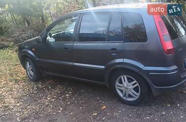 Хетчбек Ford Fusion 2003 в Луцьку Хетчбек Ford Fusion 2003 в Луцьку