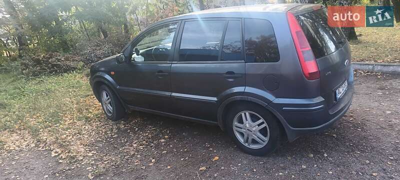 Хэтчбек Ford Fusion 2003 в Луцке фото Хэтчбек Ford Fusion 2003 в Луцке