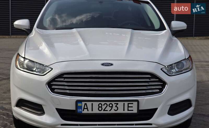 Седан Ford Fusion 2015 в Києві