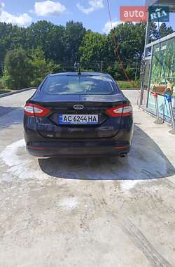 Седан Ford Fusion 2015 в Старій Вижівці