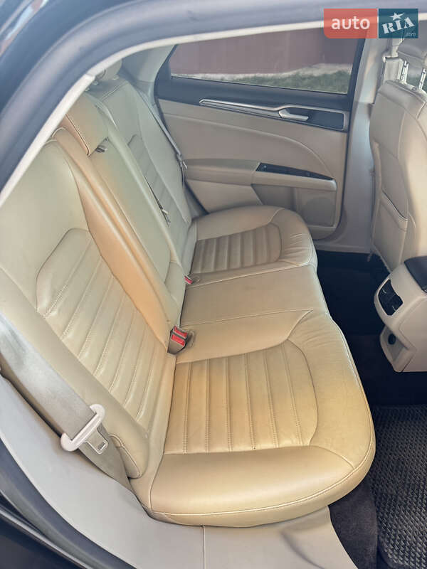 Седан Ford Fusion 2016 в Хмельницком