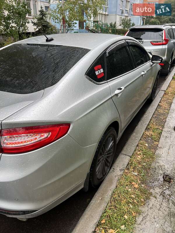 Седан Ford Fusion 2014 в Киеве фото 3 Седан Ford Fusion 2014 в Киеве