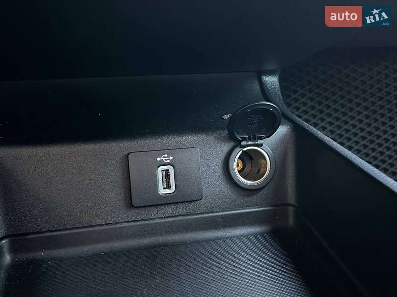 Седан Ford Fusion 2016 в Киеве