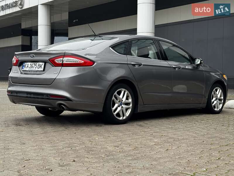 Седан Ford Fusion 2013 в Києві фото 10 Седан Ford Fusion 2013 в Києві