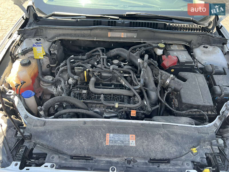 Седан Ford Fusion 2019 в Житомире