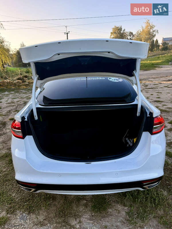 Седан Ford Fusion 2017 в Хмельницькому фото 8 Седан Ford Fusion 2017 в Хмельницькому