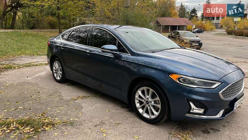 Седан Ford Fusion 2019 в Запорожье
