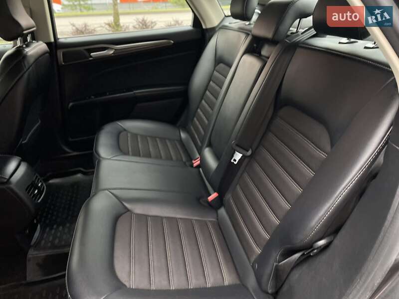 Седан Ford Fusion 2017 в Дніпрі фото 22 Седан Ford Fusion 2017 в Дніпрі