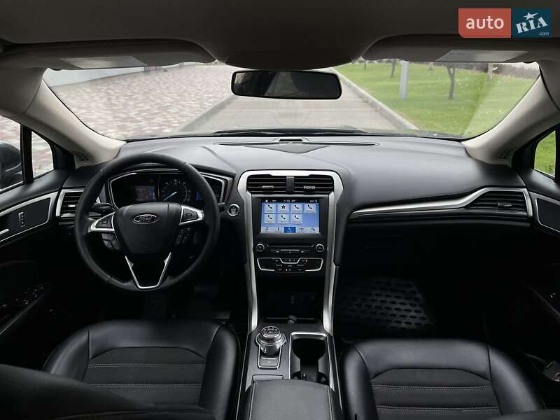 Седан Ford Fusion 2017 в Дніпрі фото 17 Седан Ford Fusion 2017 в Дніпрі
