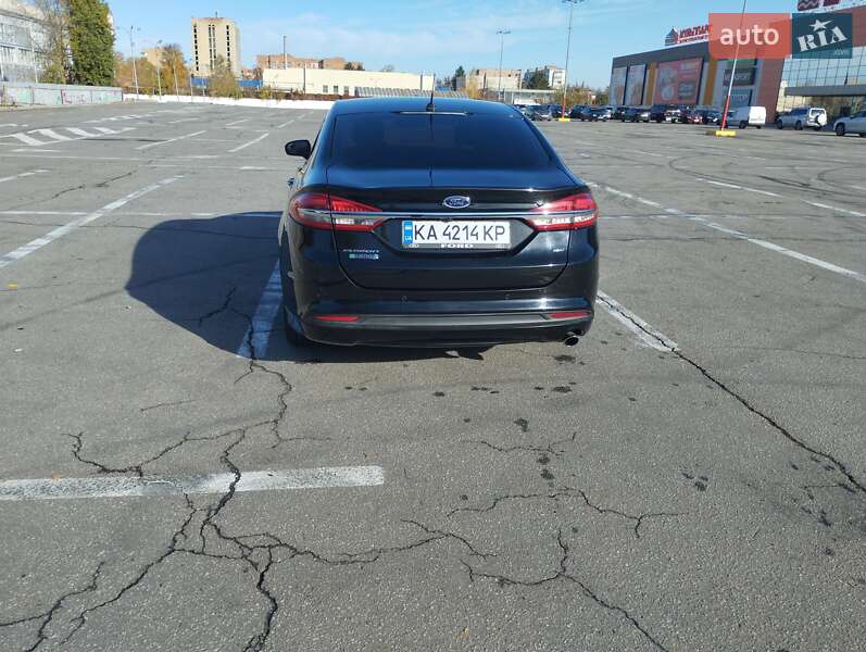 Седан Ford Fusion 2017 в Полтаві