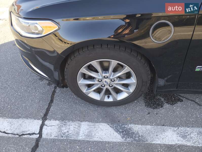 Седан Ford Fusion 2017 в Полтаві
