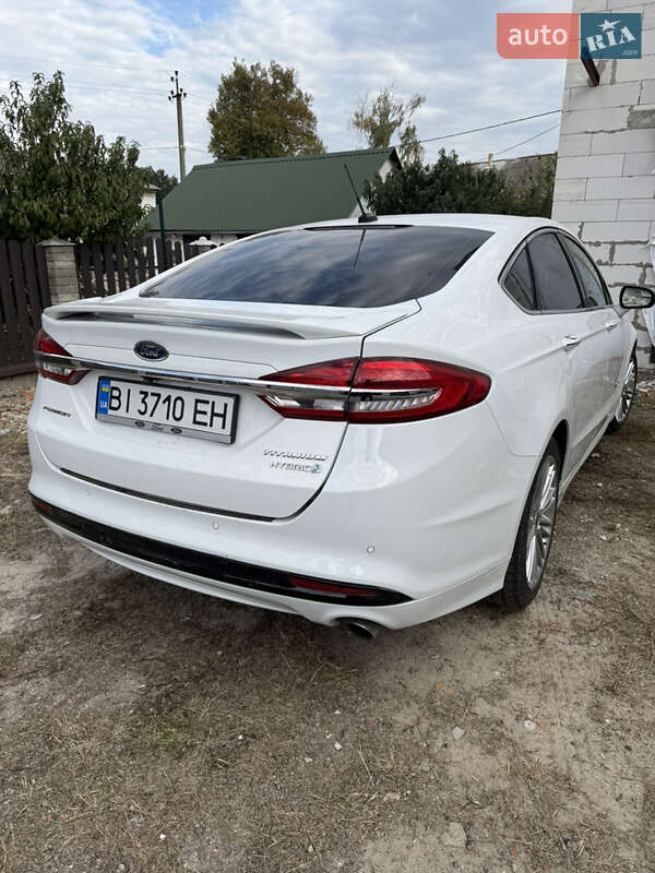 Седан Ford Fusion 2018 в Лубнах