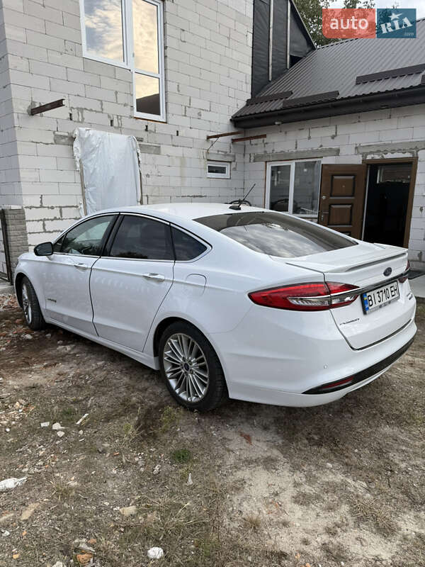 Седан Ford Fusion 2018 в Лубнах
