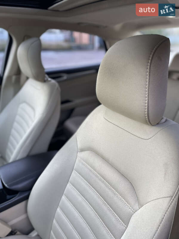 Седан Ford Fusion 2012 в Киеве