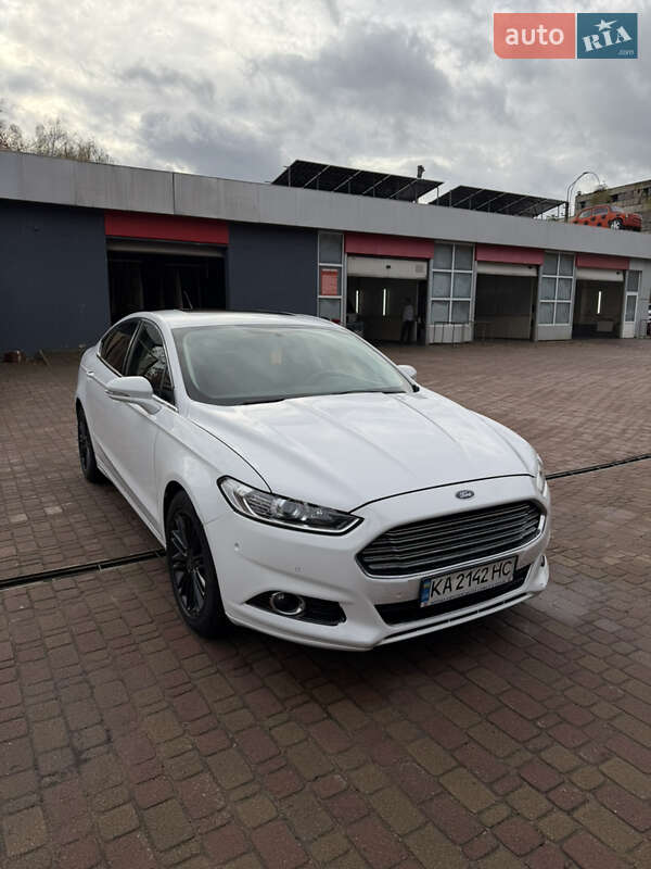 Седан Ford Fusion 2016 в Києві