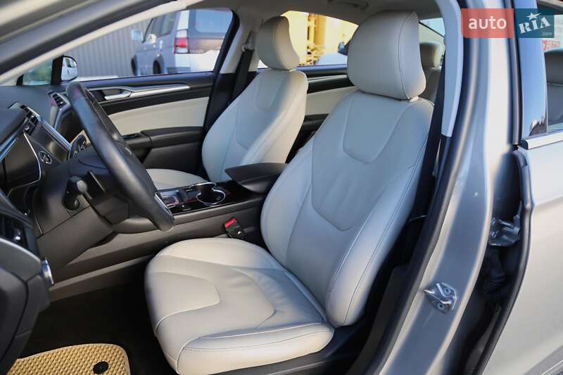 Седан Ford Fusion 2014 в Киеве фото 9 Седан Ford Fusion 2014 в Киеве