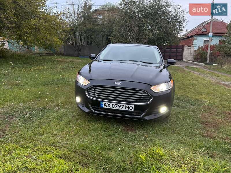 Седан Ford Fusion 2014 в Харькове