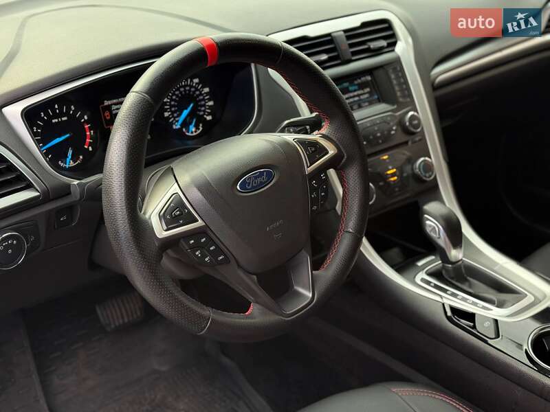 Седан Ford Fusion 2013 в Запорожье