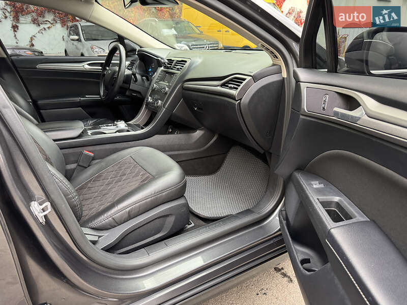 Седан Ford Fusion 2019 в Києві фото 22 Седан Ford Fusion 2019 в Києві