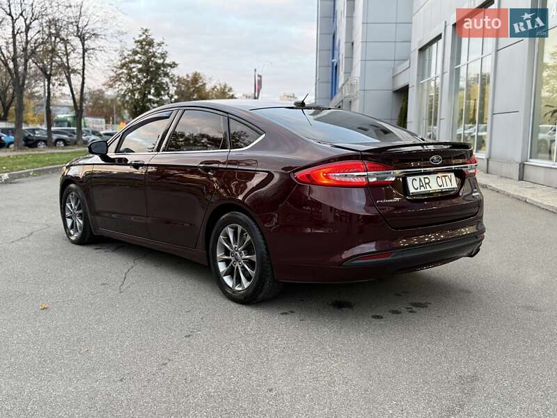 Седан Ford Fusion 2017 в Киеве фото 5 Седан Ford Fusion 2017 в Киеве