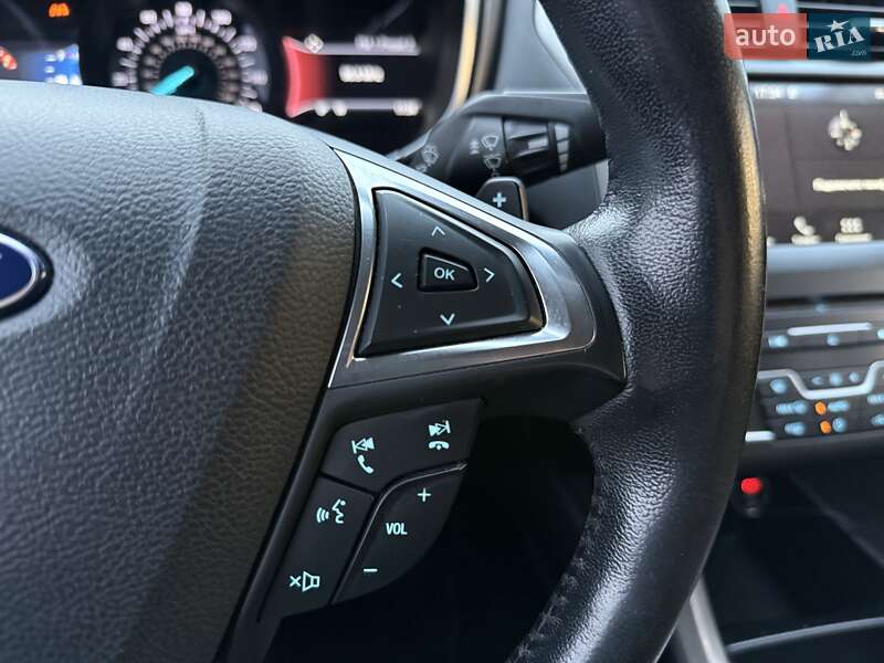 Седан Ford Fusion 2017 в Киеве фото 21 Седан Ford Fusion 2017 в Киеве