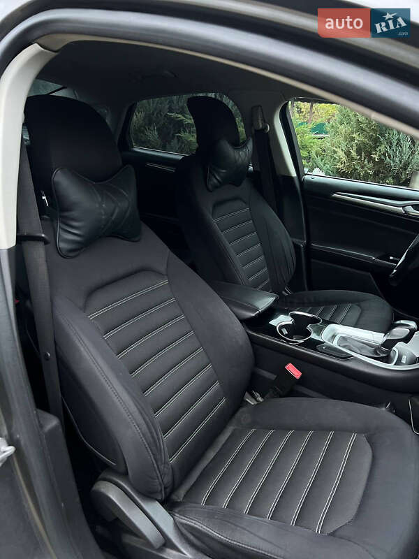 Седан Ford Fusion 2014 в Ковеле