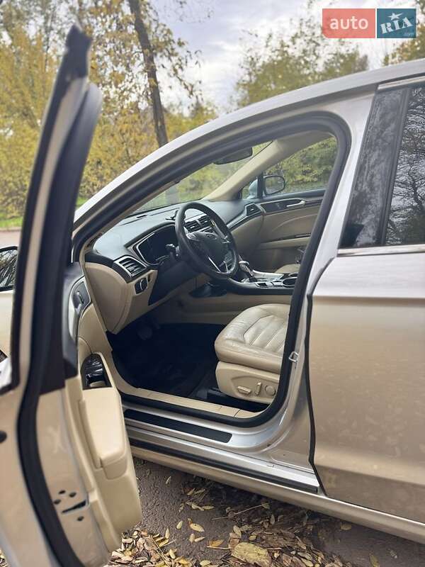Седан Ford Fusion 2013 в Кривому Розі фото 5 Седан Ford Fusion 2013 в Кривому Розі