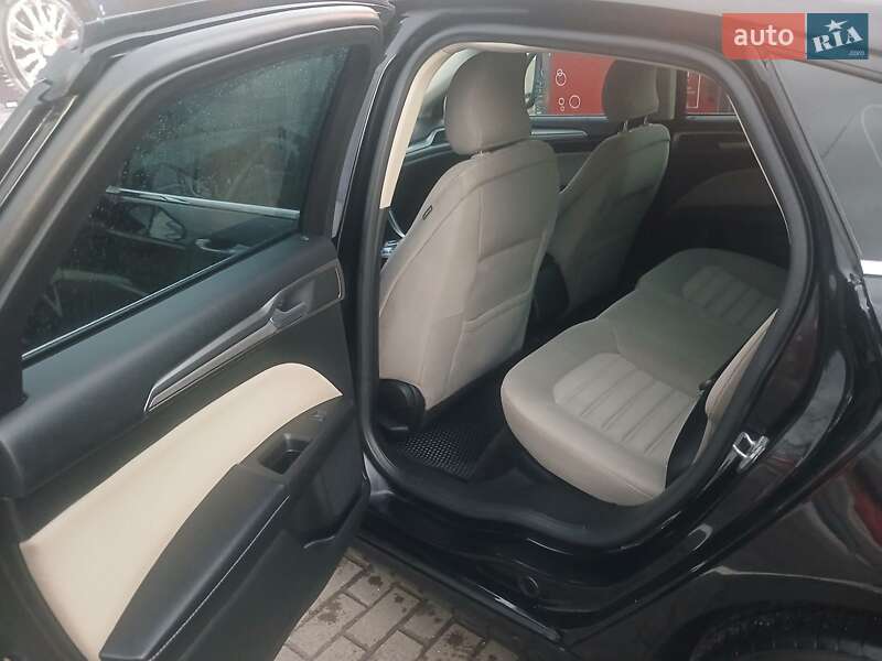 Седан Ford Fusion 2016 в Києві фото 26 Седан Ford Fusion 2016 в Києві