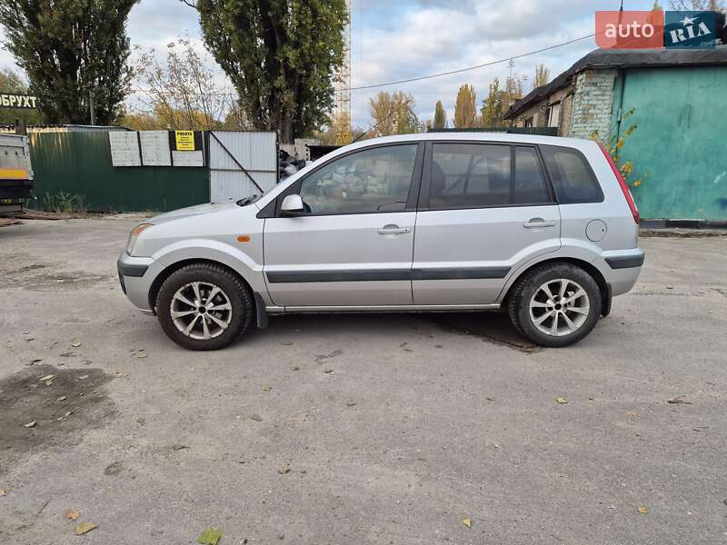 Хетчбек Ford Fusion 2008 в Києві фото 7 Хетчбек Ford Fusion 2008 в Києві