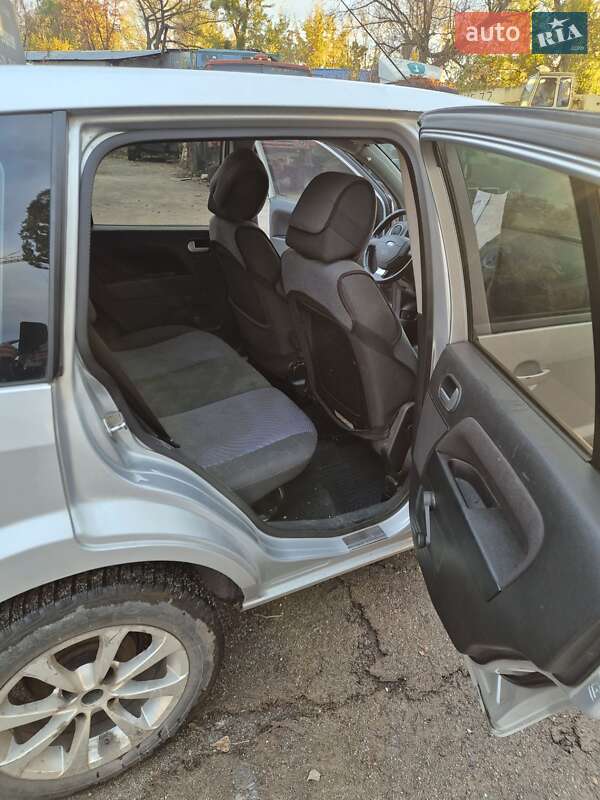 Хетчбек Ford Fusion 2008 в Києві фото 12 Хетчбек Ford Fusion 2008 в Києві