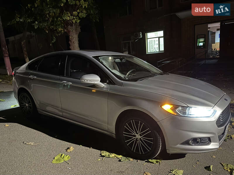 Седан Ford Fusion 2014 в Благовещенском фото 8 Седан Ford Fusion 2014 в Благовещенском