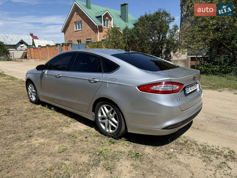 Седан Ford Fusion 2016 в Миколаєві