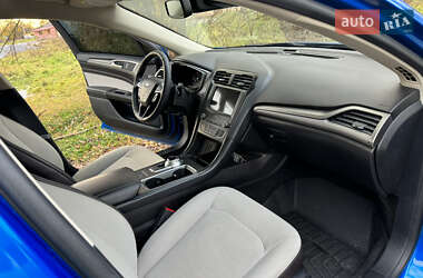 Седан Ford Fusion 2020 в Житомире