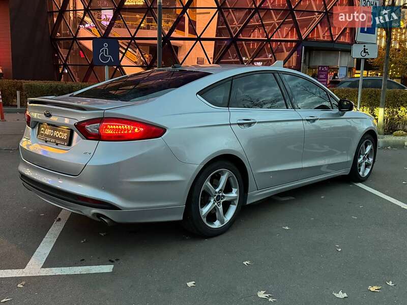 Седан Ford Fusion 2015 в Киеве фото 8 Седан Ford Fusion 2015 в Киеве