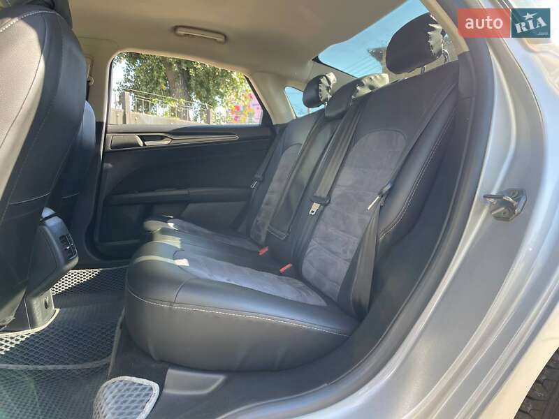 Седан Ford Fusion 2017 в Киеве