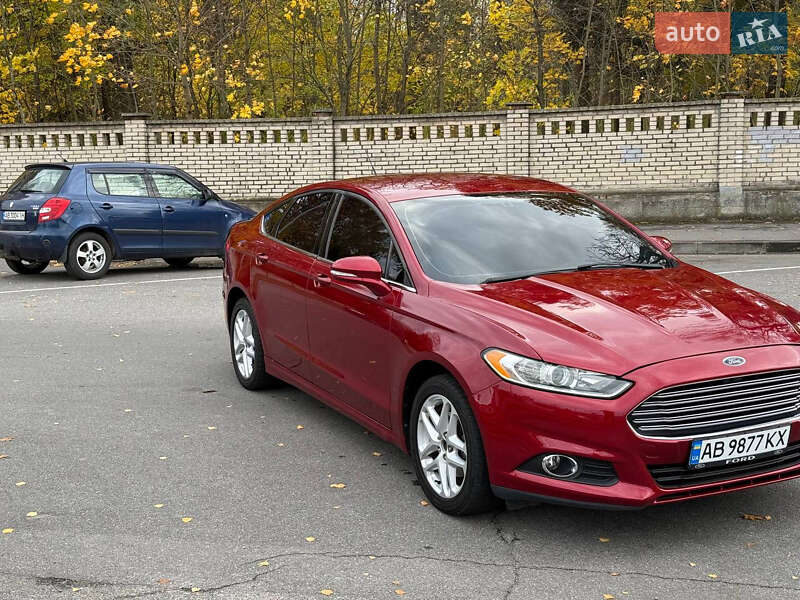 Седан Ford Fusion 2013 в Вінниці
