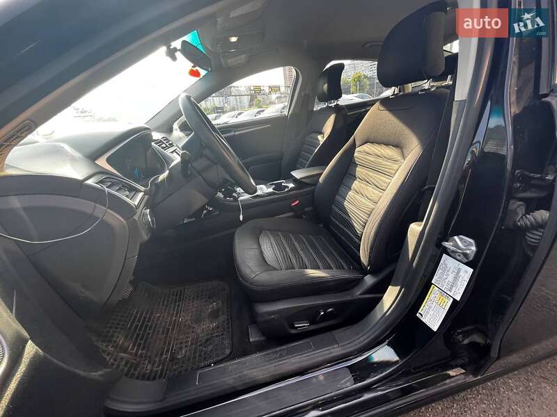 Седан Ford Fusion 2016 в Києві