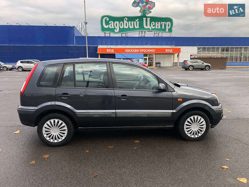 Хетчбек Ford Fusion 2006 в Луцьку фото 2 Хетчбек Ford Fusion 2006 в Луцьку