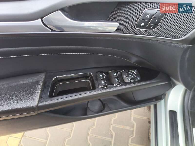 Седан Ford Fusion 2013 в Белой Церкви