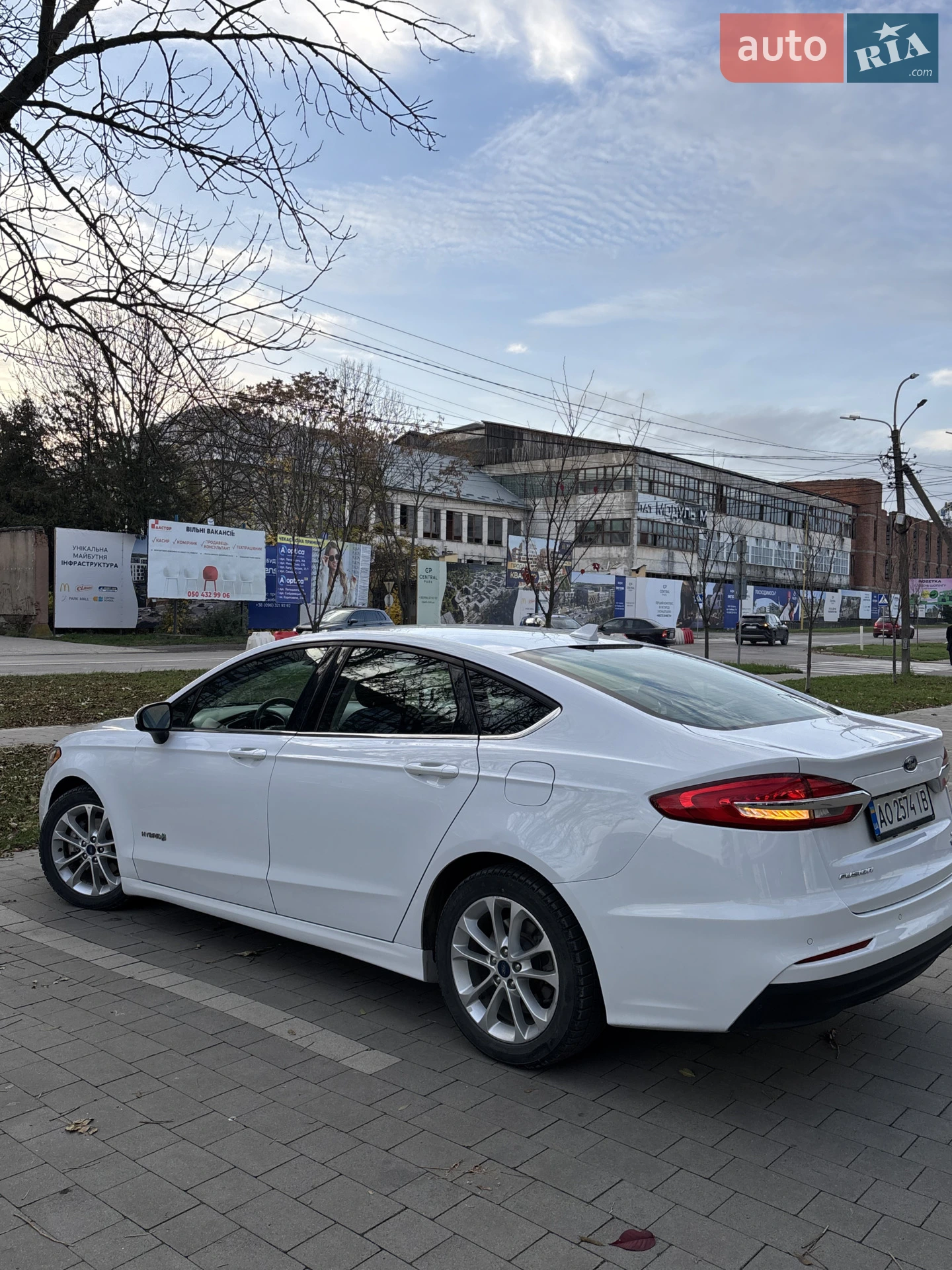 2019 Ford Fusion - мініатюра 2